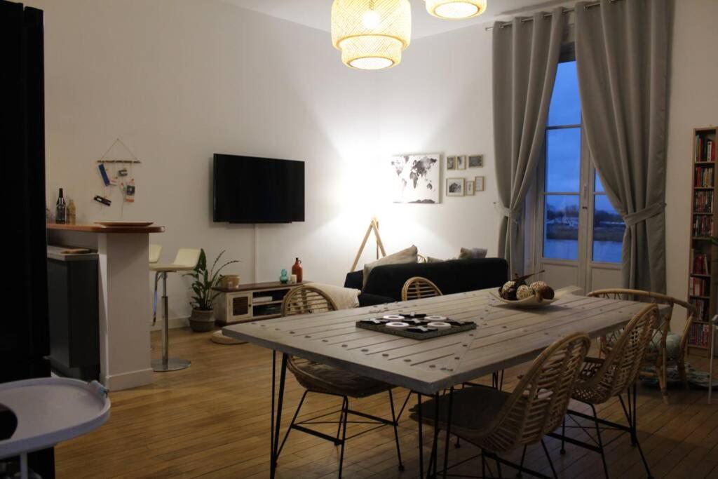 Appartement Vue Imprenable Sur La Loire !!! Сомюр Екстер'єр фото